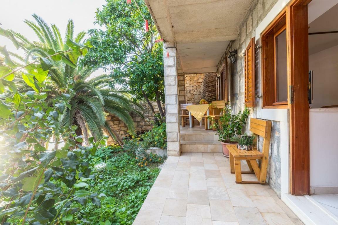 Appartamento Pansion Mali Raj Goveđari Esterno foto